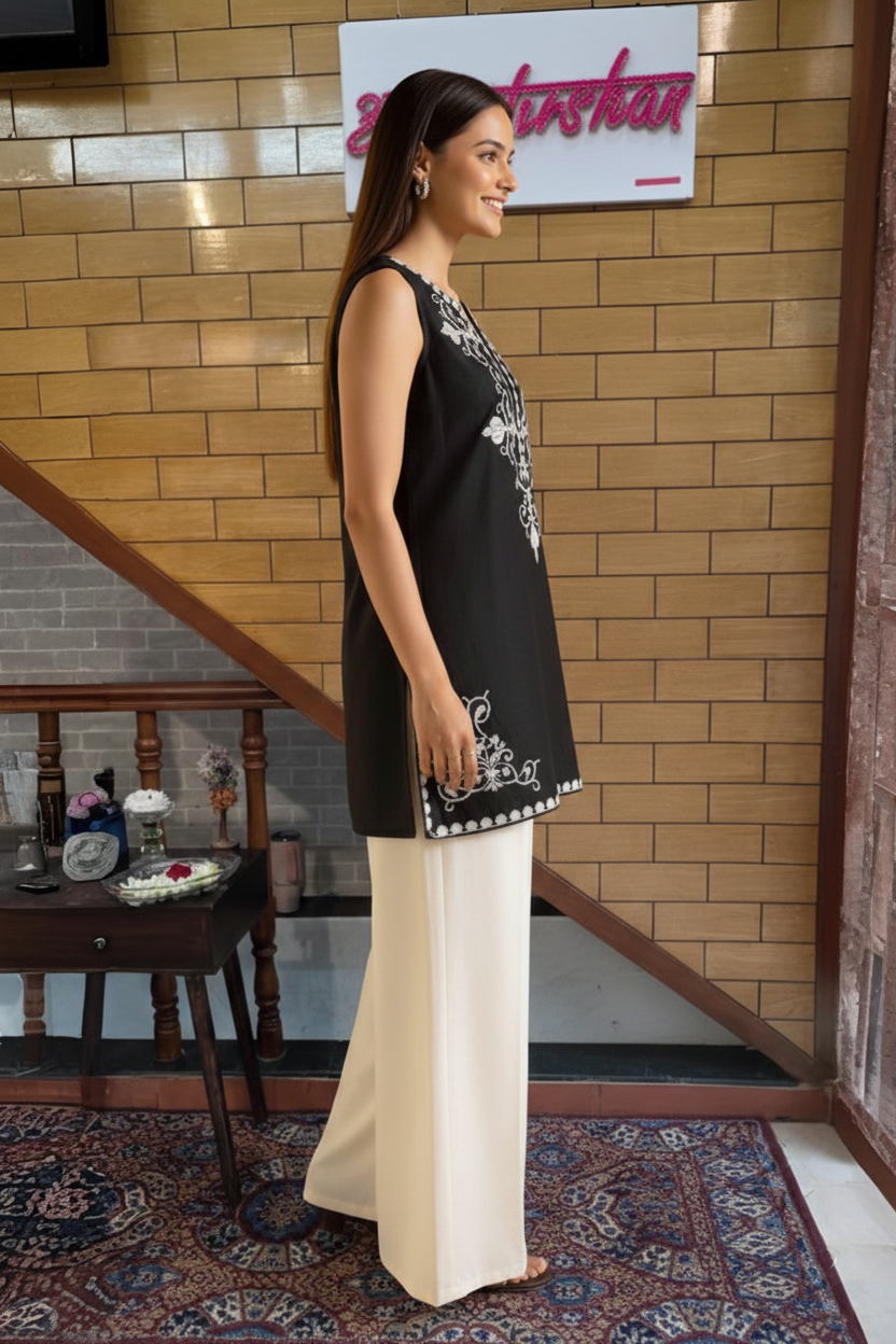 Black Embroidered Sleeveless Kurta with Ivory Wide-Leg Pants cord Set