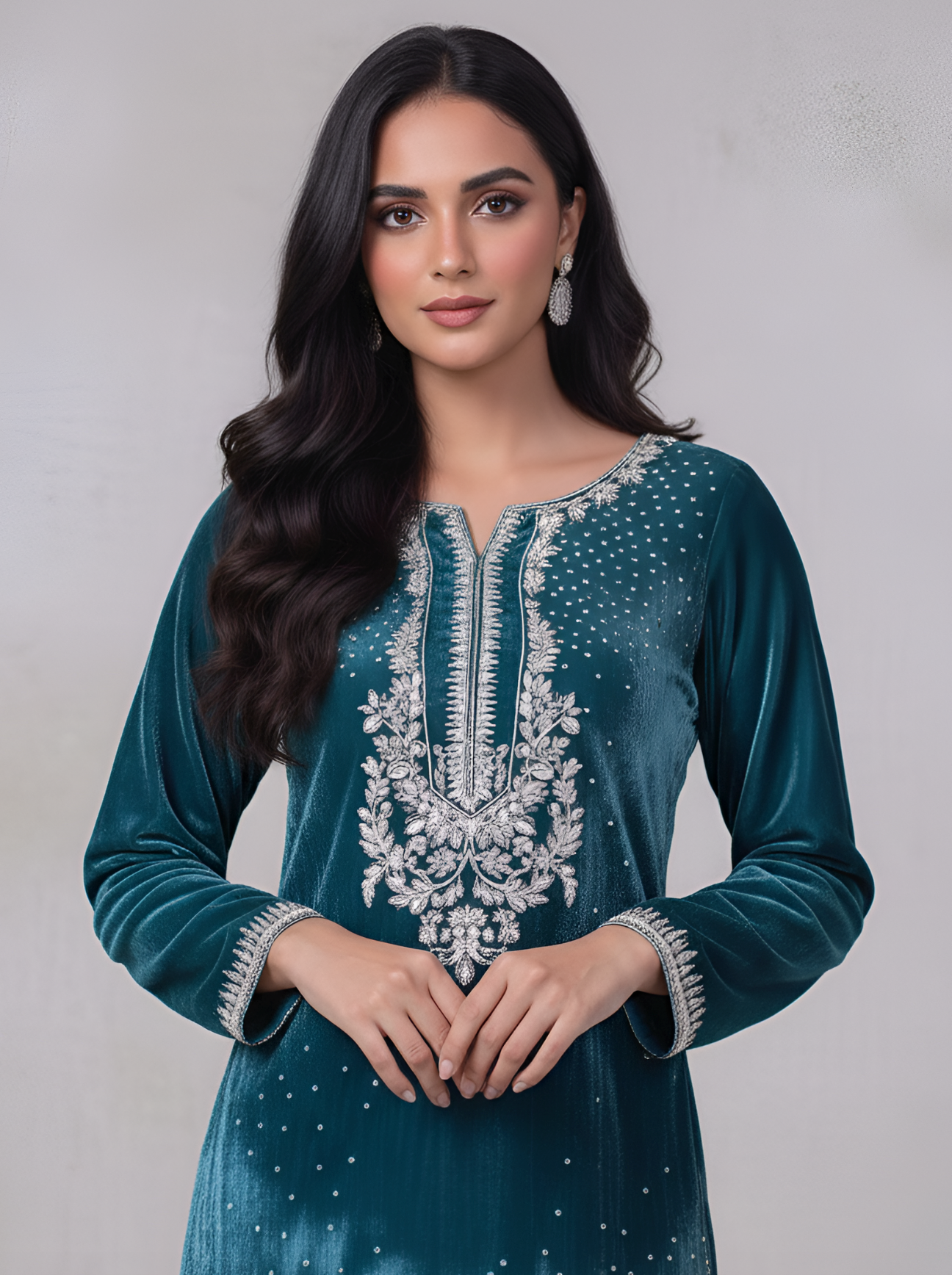 Royal Zardozi Velvet Suit