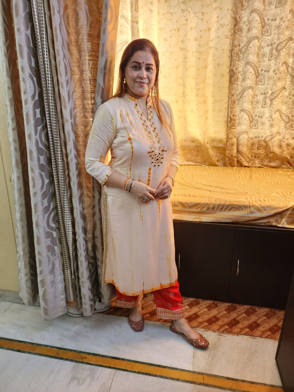 Vibrant Modal Satin Ensemble: Tie & Dye Pattern & Mirror Work Embellishment