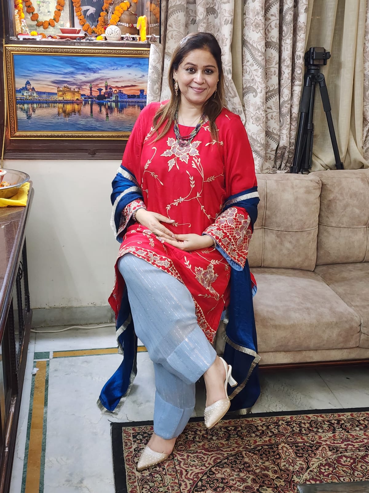 Luxurious Silk Ensemble Featuring Detailed Resham Embroidery