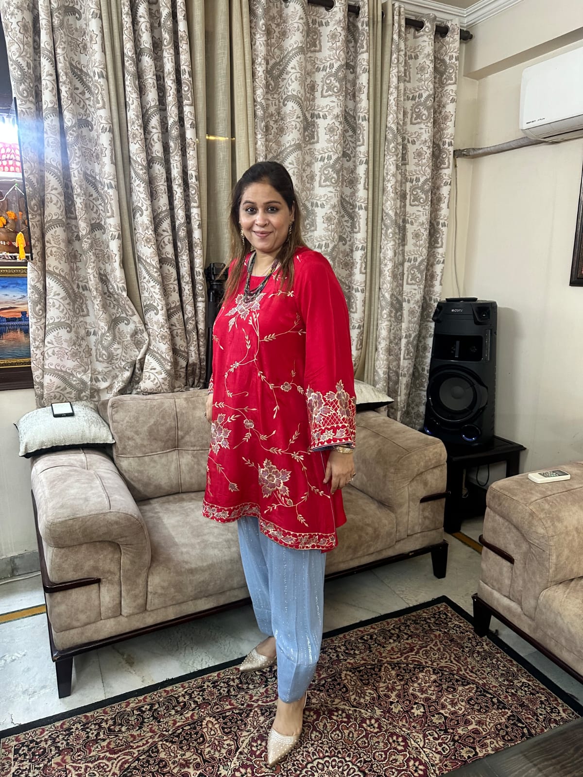 Luxurious Silk Ensemble Featuring Detailed Resham Embroidery